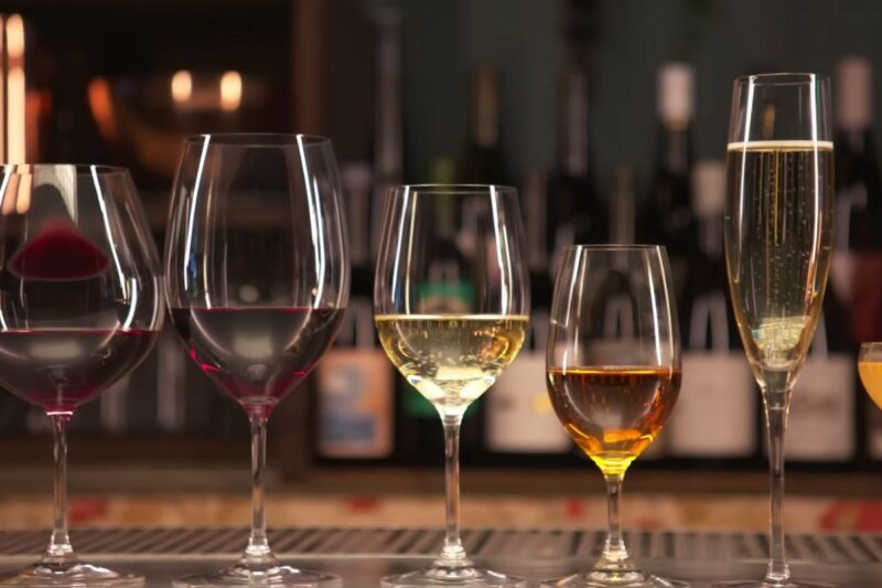 Personalizovane čaše za vino i kompletan vinski set